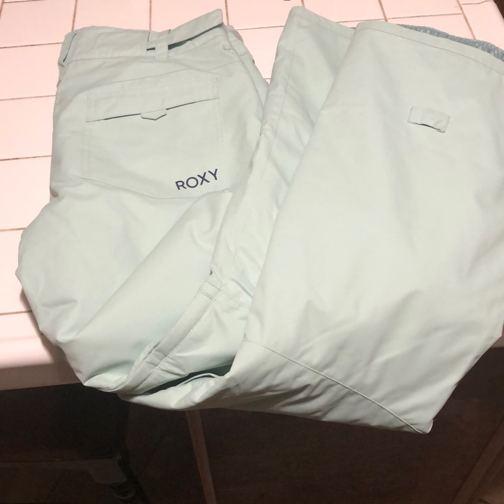 Roxy slim fit snow pants